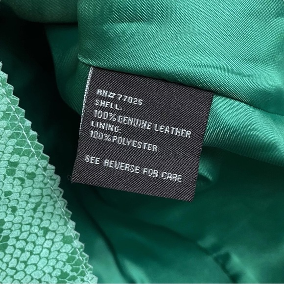 CHI by Falchi Genuine Leather Animal Snake Print Jacket Mint Green Size Small - Picture 7 of 8